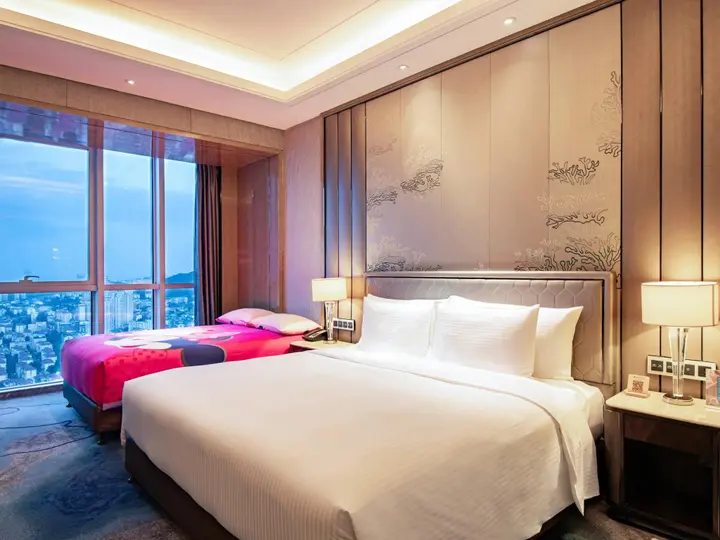 Яньтай: Pullman Yantai Center
