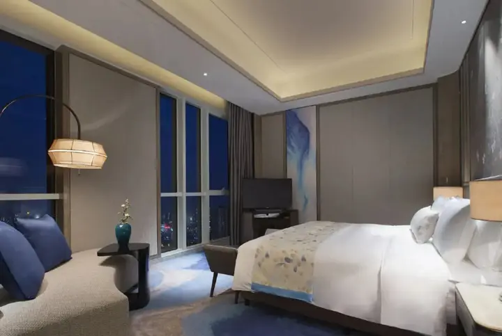 Яньтай: Pullman Yantai Center