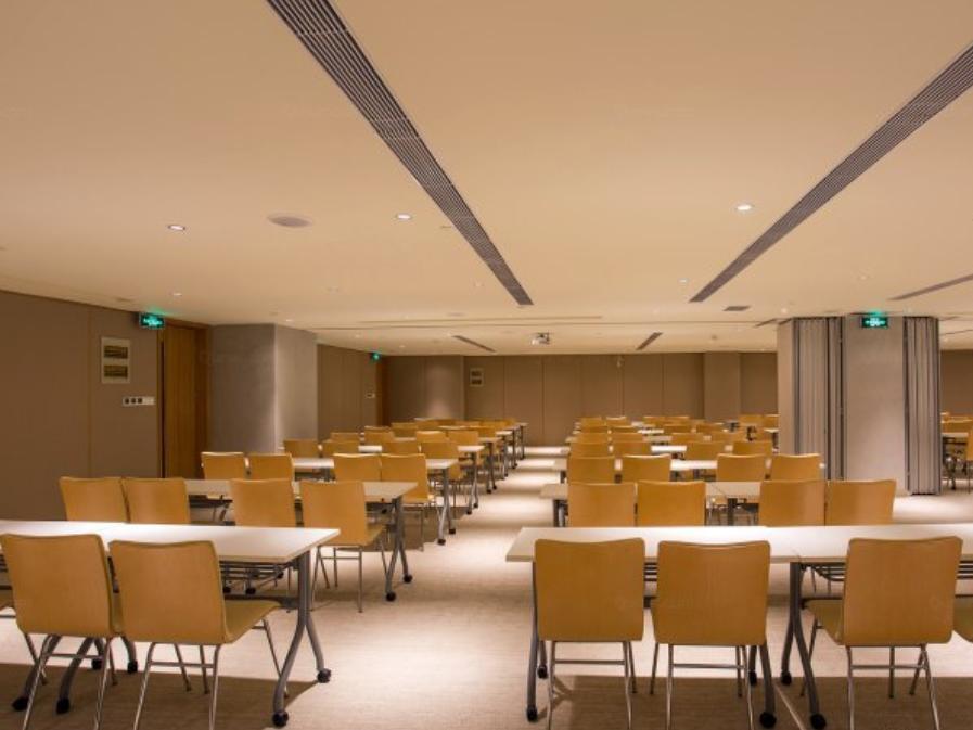 Цзинань: Ji Hotel Jinan Quancheng Plaza