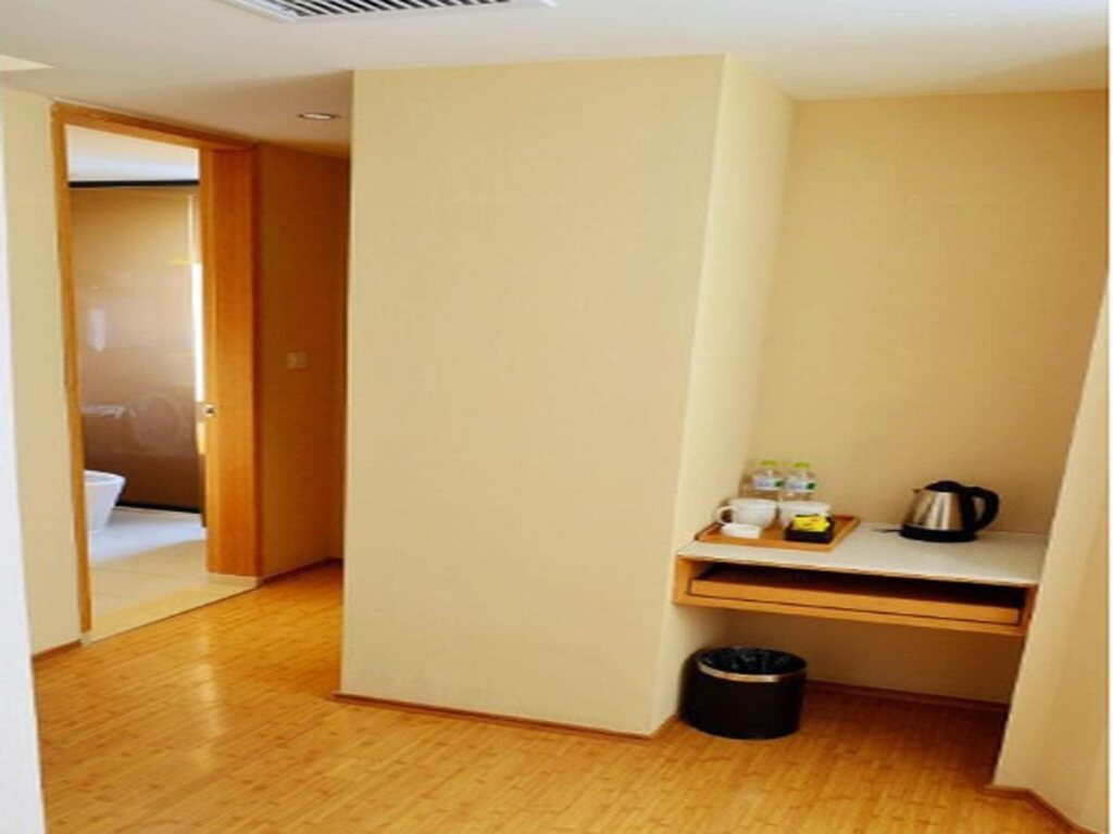 Нанкин: JI Hotel Nanjing Hongqiao Zhongshan North Road