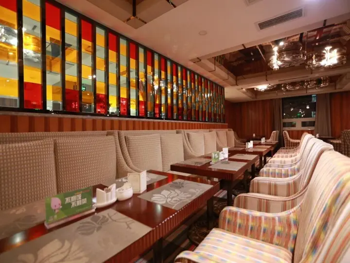 Пекин: 北京骏马国际酒店