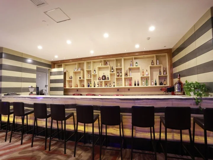 Пекин: 北京骏马国际酒店