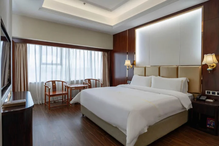Шэньчжэнь: Junyi Hotel