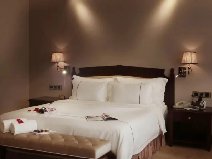 Шэньчжэнь: Junyi Hotel