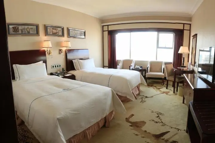 Шэньчжэнь: Junyi Hotel