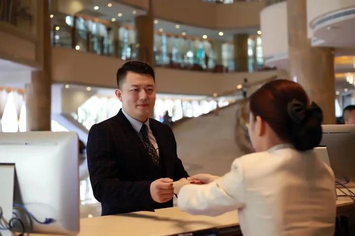 Шэньчжэнь: Junyi Hotel