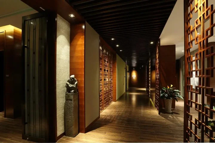 Янгиианг: HUALUXE Hotels & Resorts Yangjiang City Center by IHG
