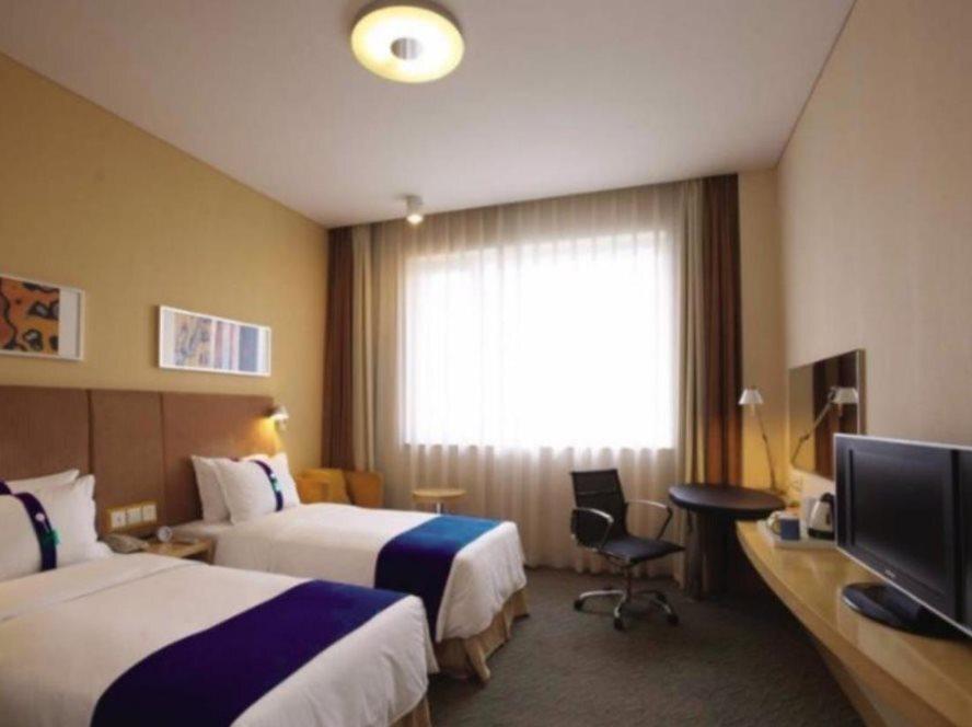 Чэнду: Holiday Inn Express Dujiangyan Downtown