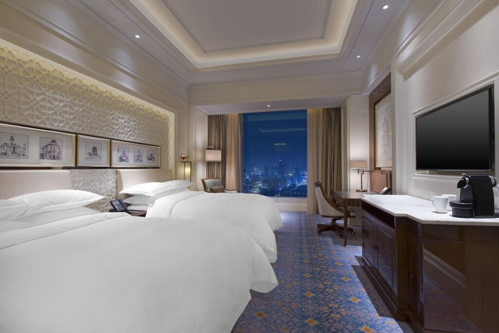Ухань: Sheraton Grand Wuhan Hankou Hotel
