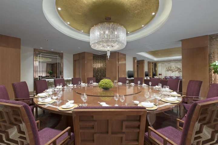 Ухань: Sheraton Grand Wuhan Hankou Hotel