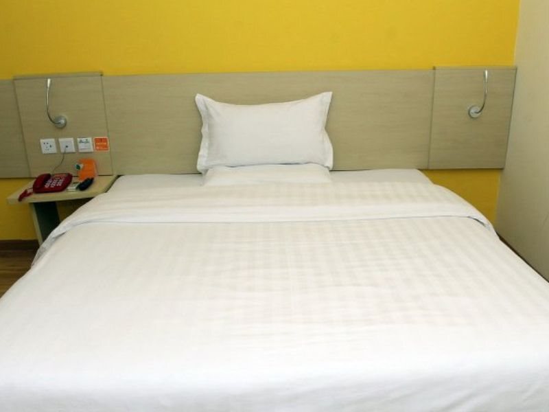 Чэнду: 7 Days Inn Chengdu Tongjin Bridge Branch
