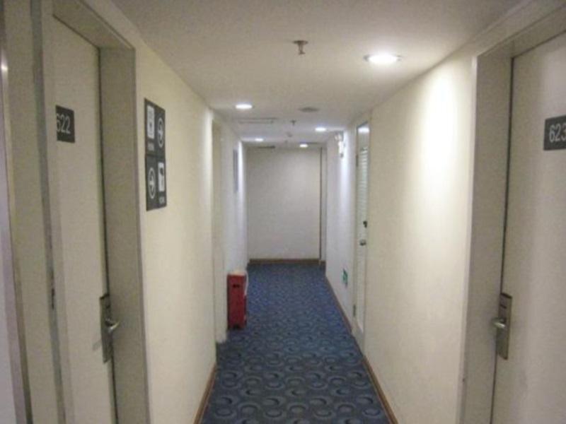 Чэнду: 7 Days Inn Chengdu Tongjin Bridge Branch