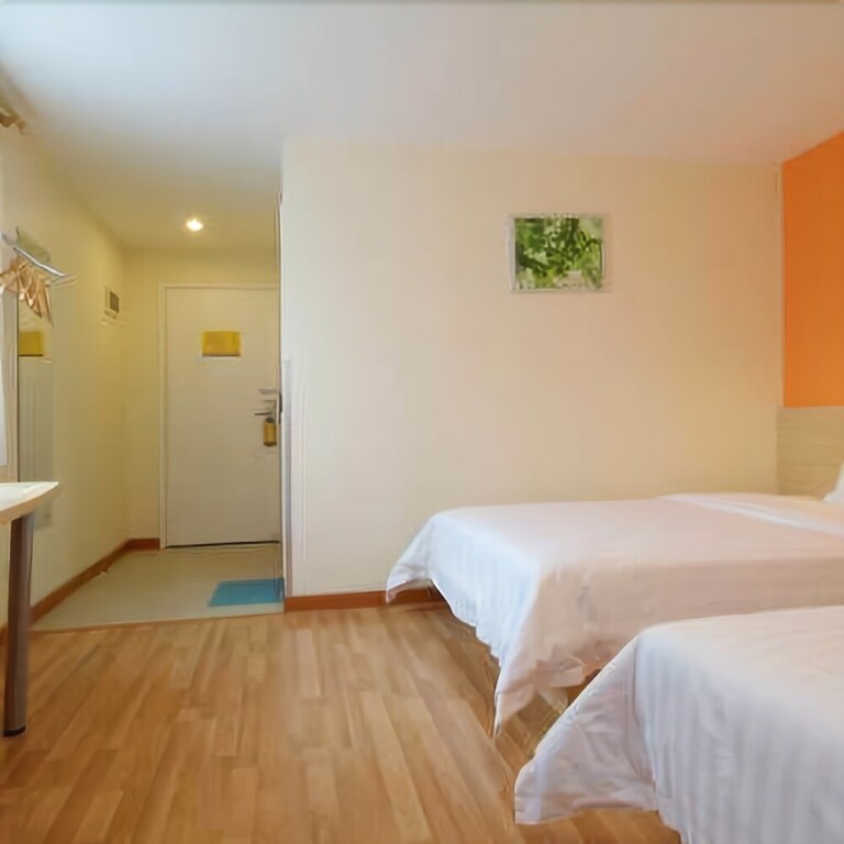 Чунцин: 7 Days Inn Chongqing Wanzhou Gaosuntang Branch