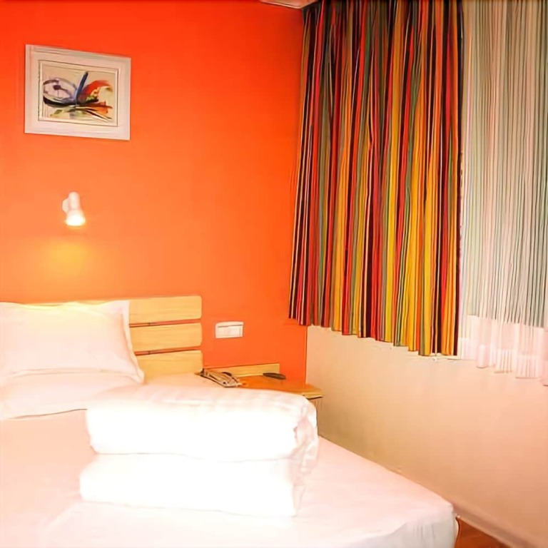 Чунцин: 7 Days Inn Chongqing Wanzhou Gaosuntang Branch