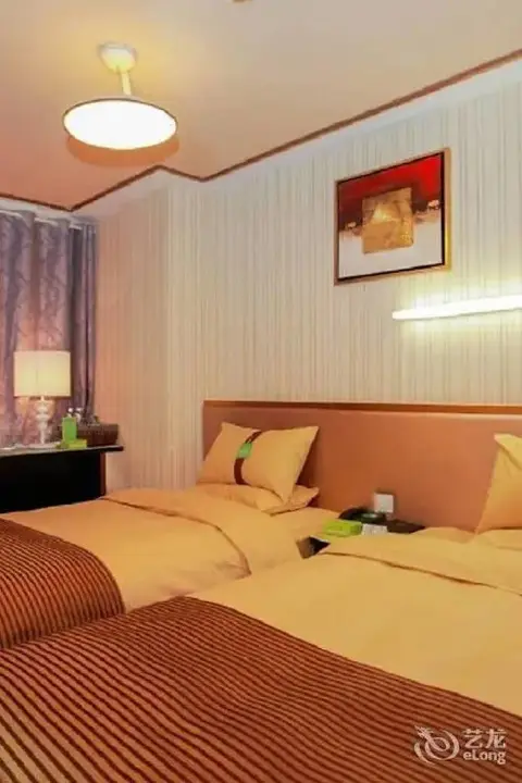 Уху: 7 Days Inn Wuhu Jiaxinmao Square