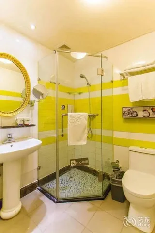 Уху: 7 Days Inn Wuhu Jiaxinmao Square