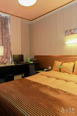 Уху: 7 Days Inn Wuhu Jiaxinmao Square