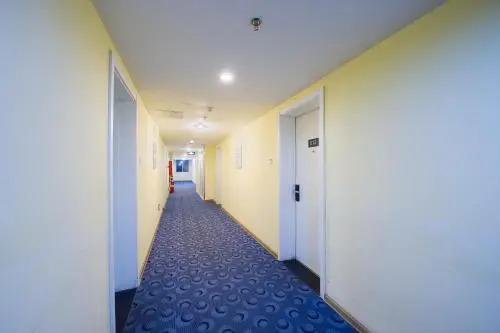 Чэнду: 7 Days Inn - Chengdu Wuda Garden Branch