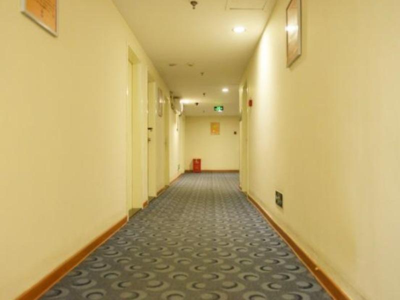 Чэнду: 7 Days Inn Chengdu Kuanzhai Alley Vancouver Plaza Branch