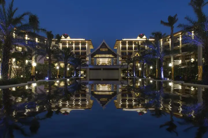 Цзинхун: Sheraton Grand Xishuangbanna Hotel