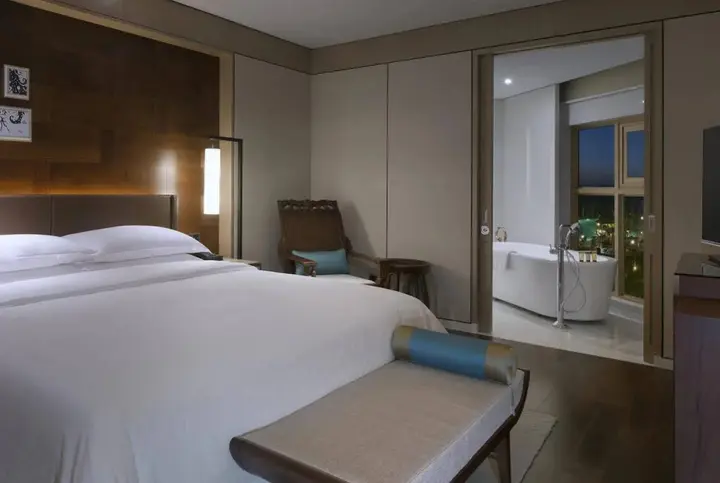 Цзинхун: Sheraton Grand Xishuangbanna Hotel