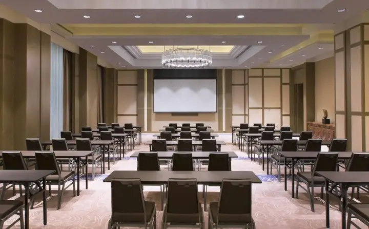 Цзинхун: Sheraton Grand Xishuangbanna Hotel