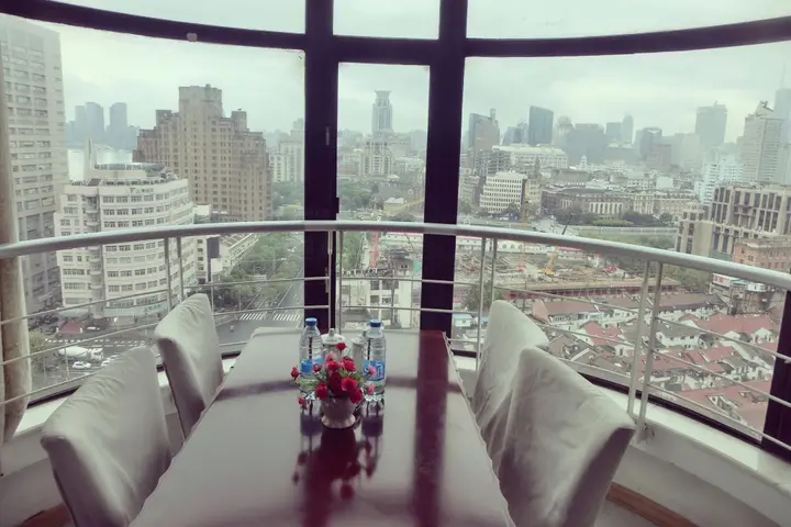 Шанхай: Shanghai Hengshengyuan Service Apartment