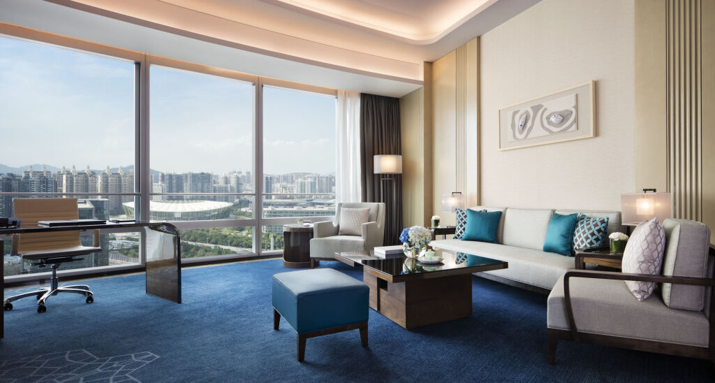 Шэньчжэнь: JW Marriott Hotel Shenzhen Bao'an