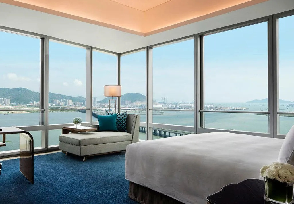 Шэньчжэнь: JW Marriott Hotel Shenzhen Bao'an
