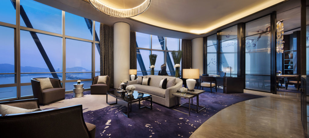 Шэньчжэнь: JW Marriott Hotel Shenzhen Bao'an