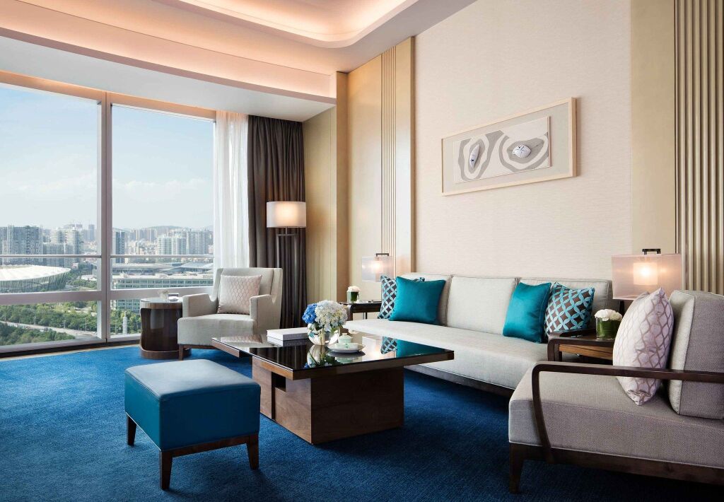 Шэньчжэнь: JW Marriott Hotel Shenzhen Bao'an