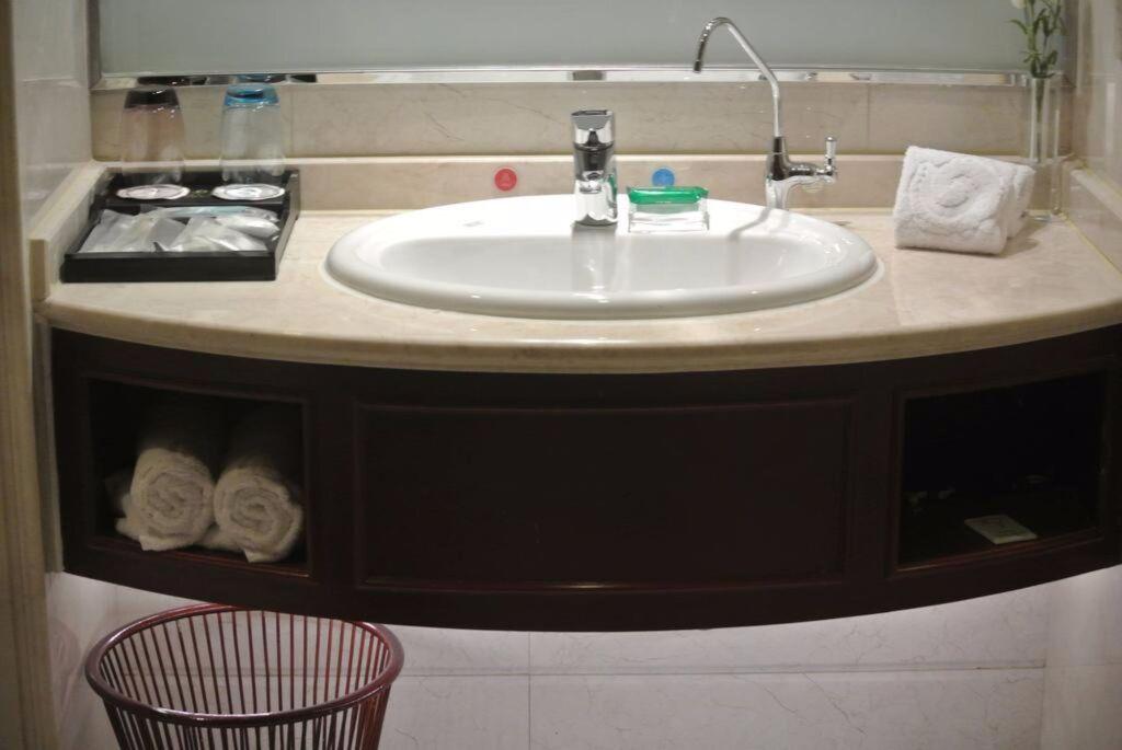 Циндао: Qingdao Huaxi Hotel