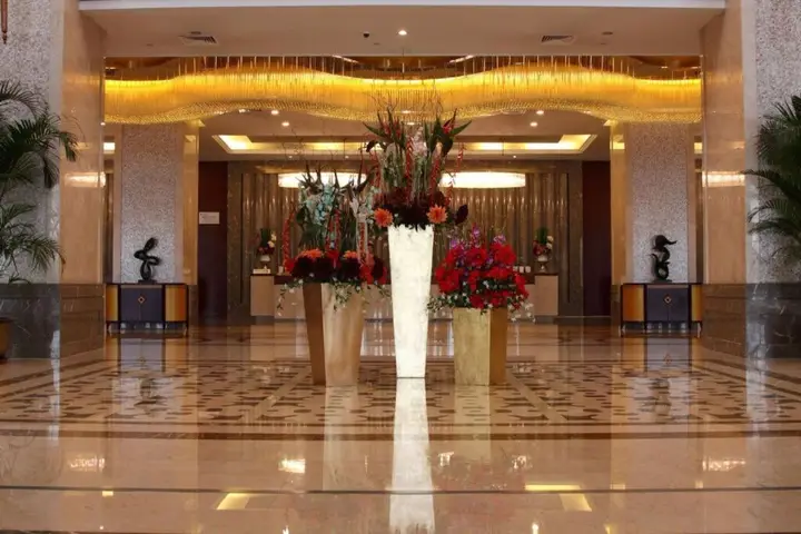 Qingdao Huaxi Hotel — фото 3