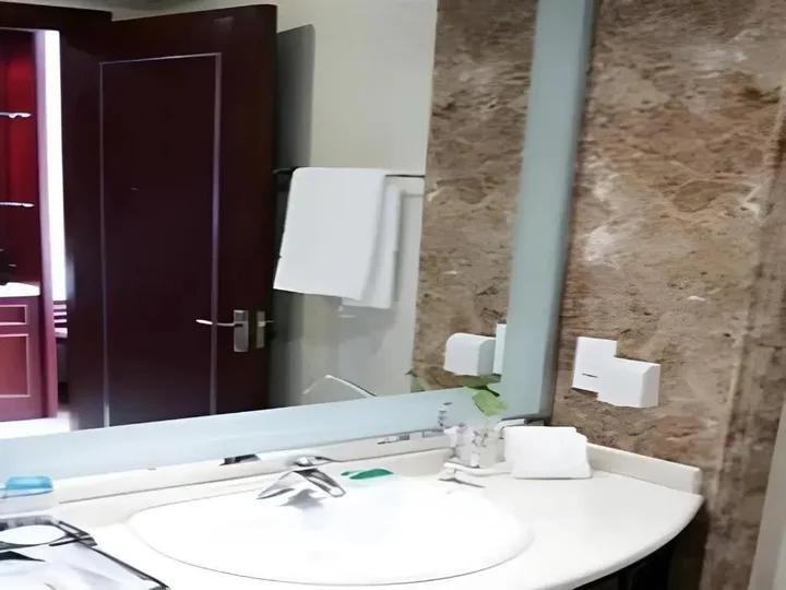 Циндао: Qingdao Huaxi Hotel