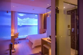Чэнду: IU Hotel Chongzhou Qinhe Square