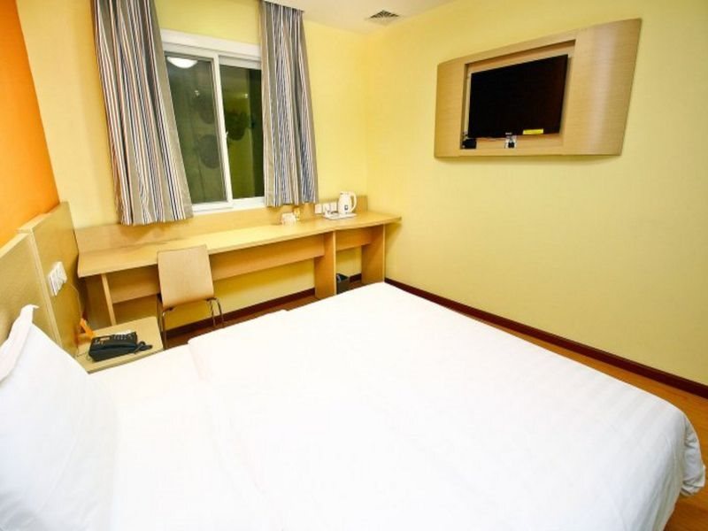 Сиань: 7 Days Inn Xian West Changan Street University City