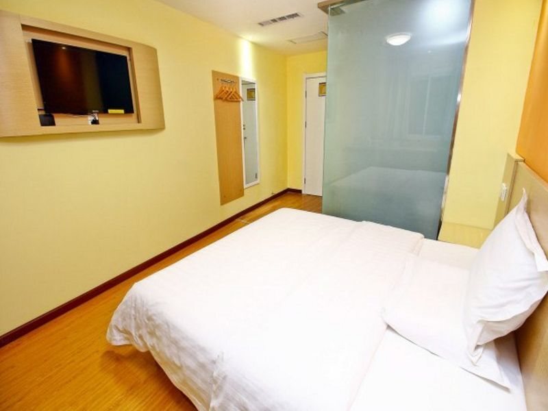 Сиань: 7 Days Inn Xian West Changan Street University City