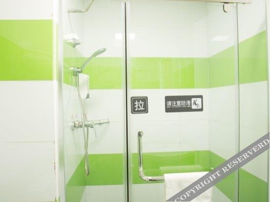 Циндао: 7 Days Inn Qingdao Development Area Xin'an Haier Industrial Park(青岛格尔德福商务酒店)