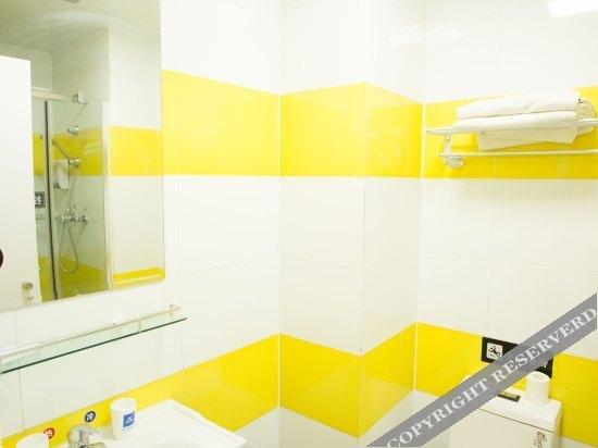 Циндао: 7 Days Inn Qingdao Development Area Xin'an Haier Industrial Park(青岛格尔德福商务酒店)