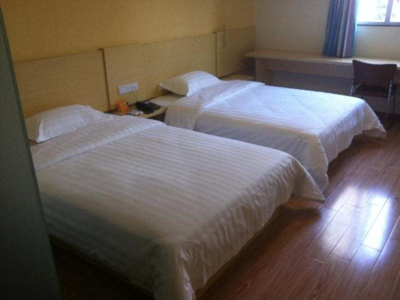 Наньнин: 7Days Inn Nanning People Park
