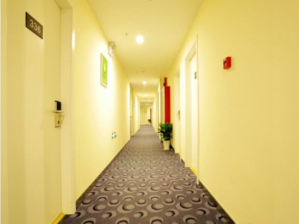 7Days Inn Nanjing Tianyin Avenue Metro Station — фото 1