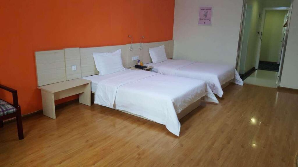 Чанша: 7 Days Inn Changsha Jingwanzi International Furniture Square Branch