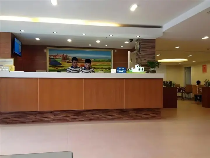 Шэньчжэнь: 7 Days Premium Shenzhen Chegongmiao