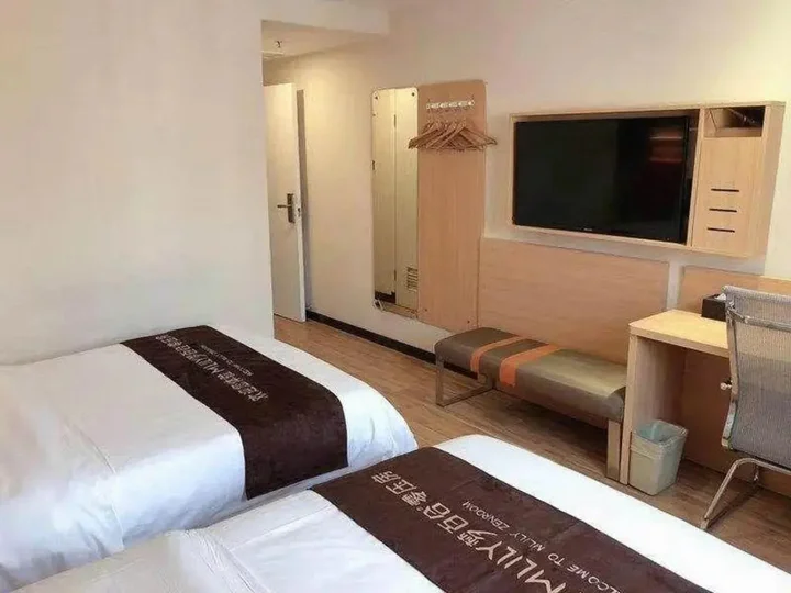 Шэньчжэнь: 7 Days Premium Shenzhen Chegongmiao