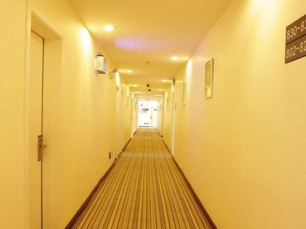 Куньмин: 7 Days Inn Kunming Qingnian Road