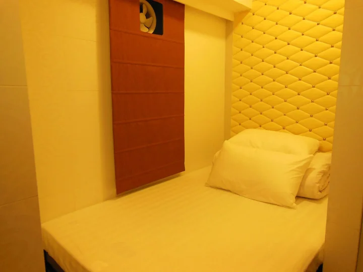 Коулун: Yee King Hotel