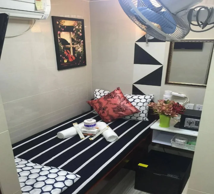 Гонконг: Skycity Hostel