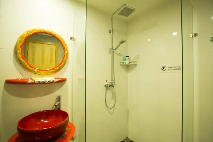 Сиань: Xian Travelling With Hostel Zhu Que Men