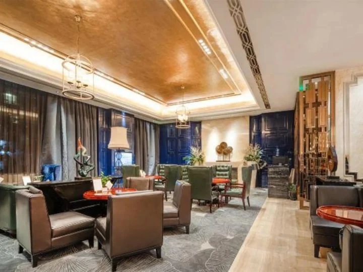 Дэян: Celebrity Deyang Hotel