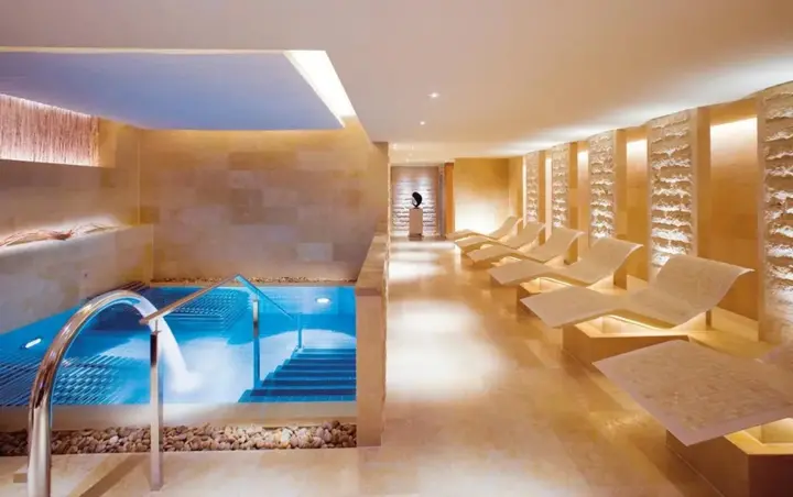 Гонконг: The Landmark Mandarin Oriental, Hong Kong